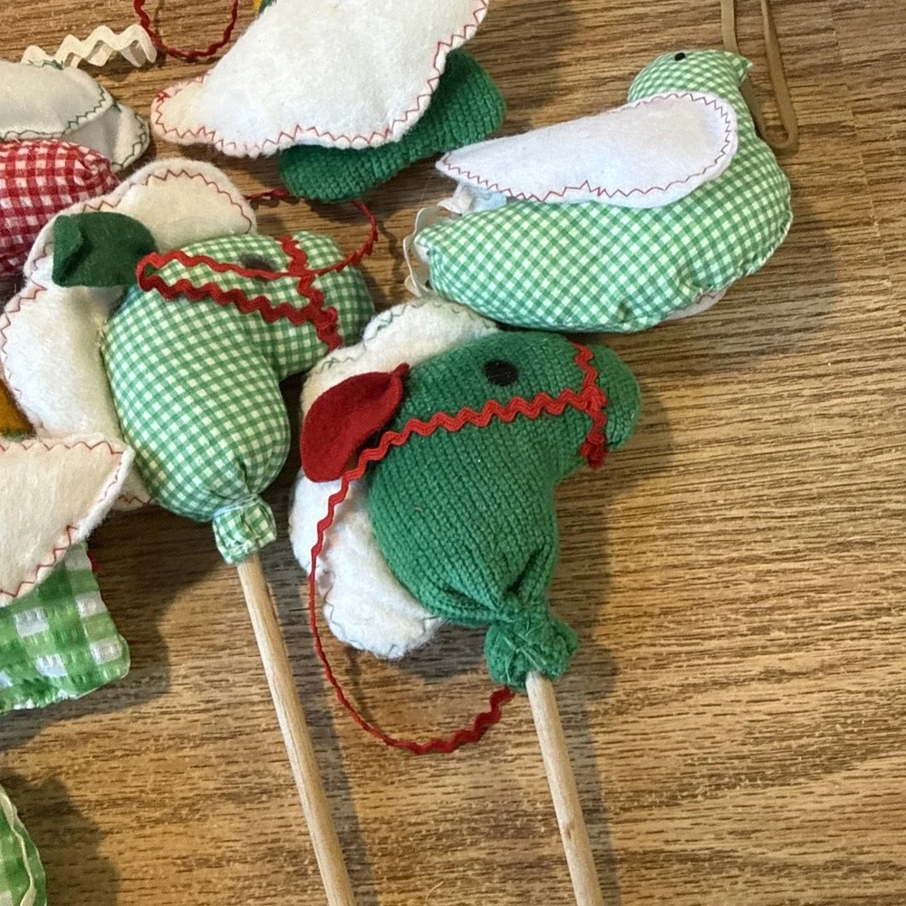 Lot Of 10 Vintage Hand Made Christmas Tree Ornaments Fabric Stuffed Figurines